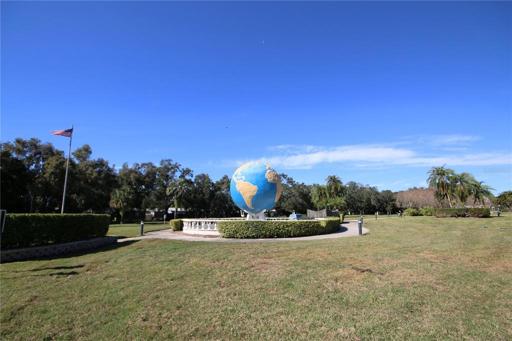 Welcome to On Top Of the World! Enjoy two golf courses, two pools, activity centers, fitness center, clubs, events, and more!