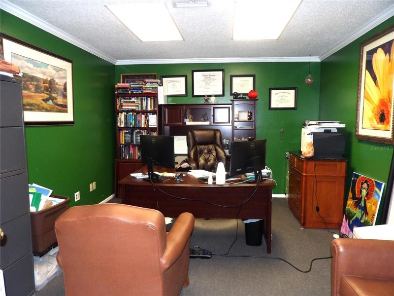 Office 3