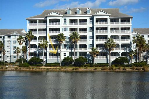 1000 Bldg. Rear View - Balcony