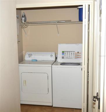 Laundry Closet - Washer &amp; Dryer