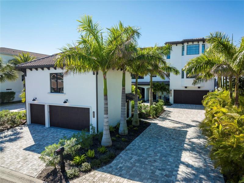 Car Enthusiasts?  Where will you find a 7+ car garage in an AE Zone with plenty of parking?  No need to back out on busy Gulf Blvd.