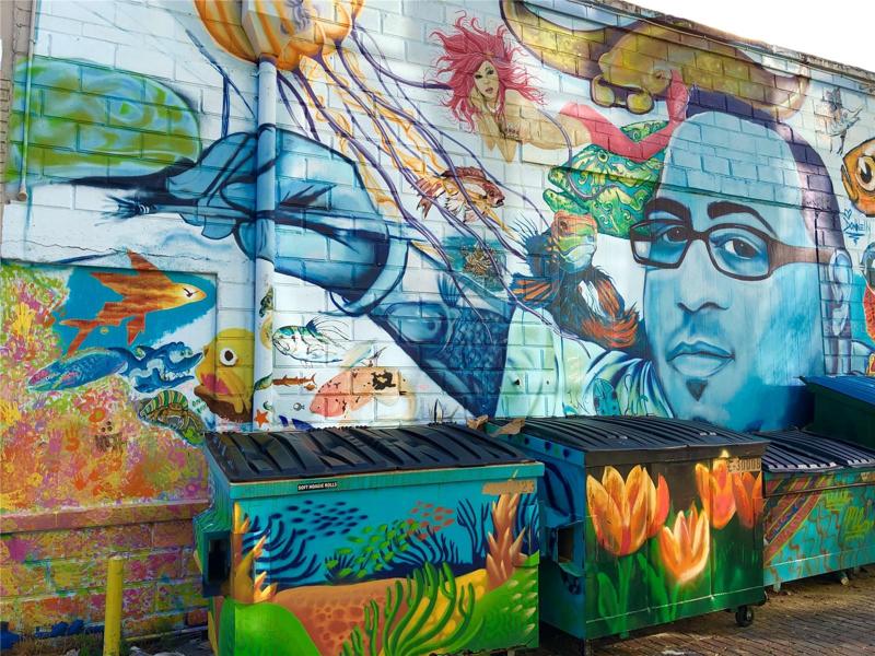 St. Petersburg is known for is fabulous mural art on buildings