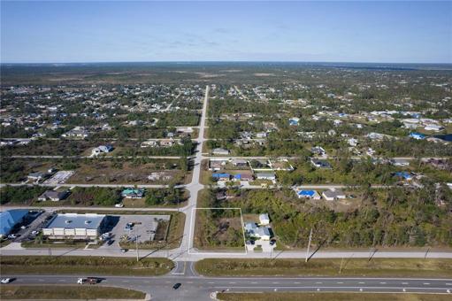 Corner lot with great  visibility from S McCall Rd or 776