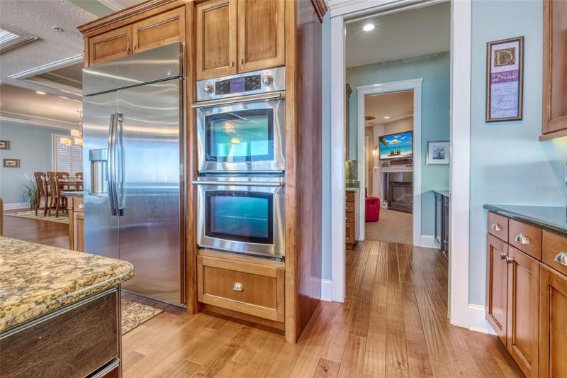 Entrance to Butler pantry