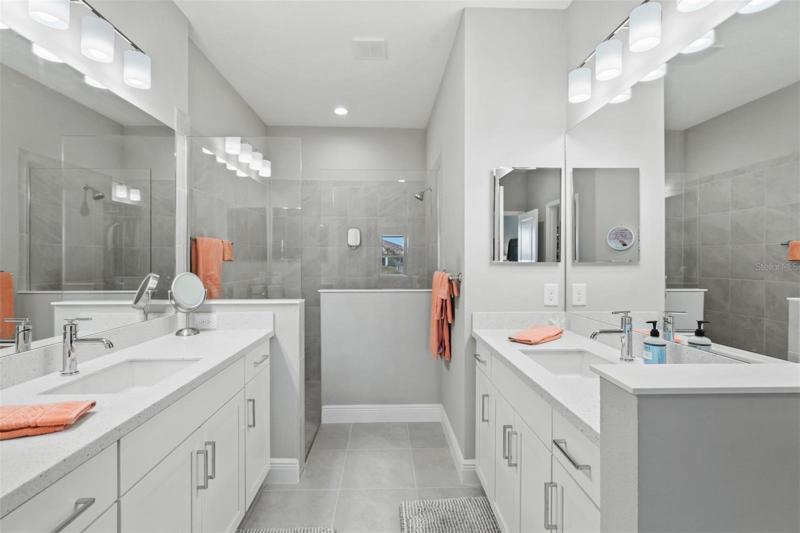 DOUBLE VANITIES