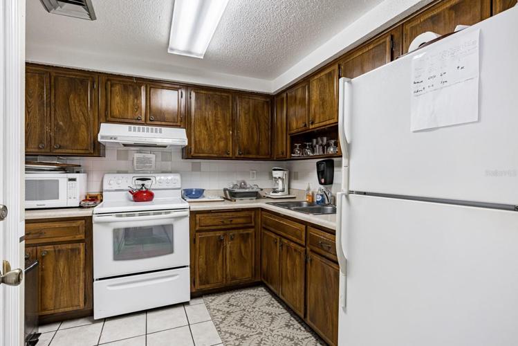 Clubhouse Kitchen