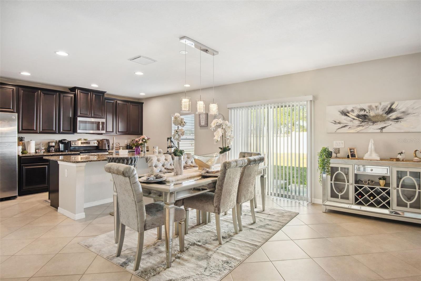 8116 Rothbury Hills Place, Gibsonton, Florida 33534, 4 Bedrooms Bedrooms, ,3 BathroomsBathrooms,Residential,For Sale,ROTHBURY HILLS,T3423643