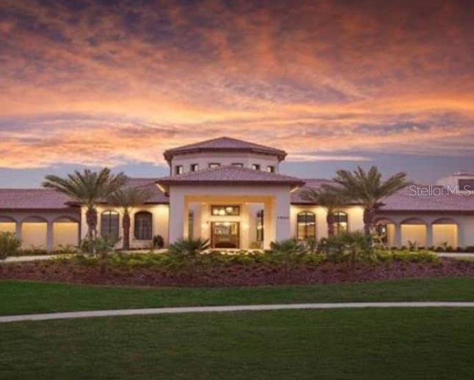 Espectacular Club House