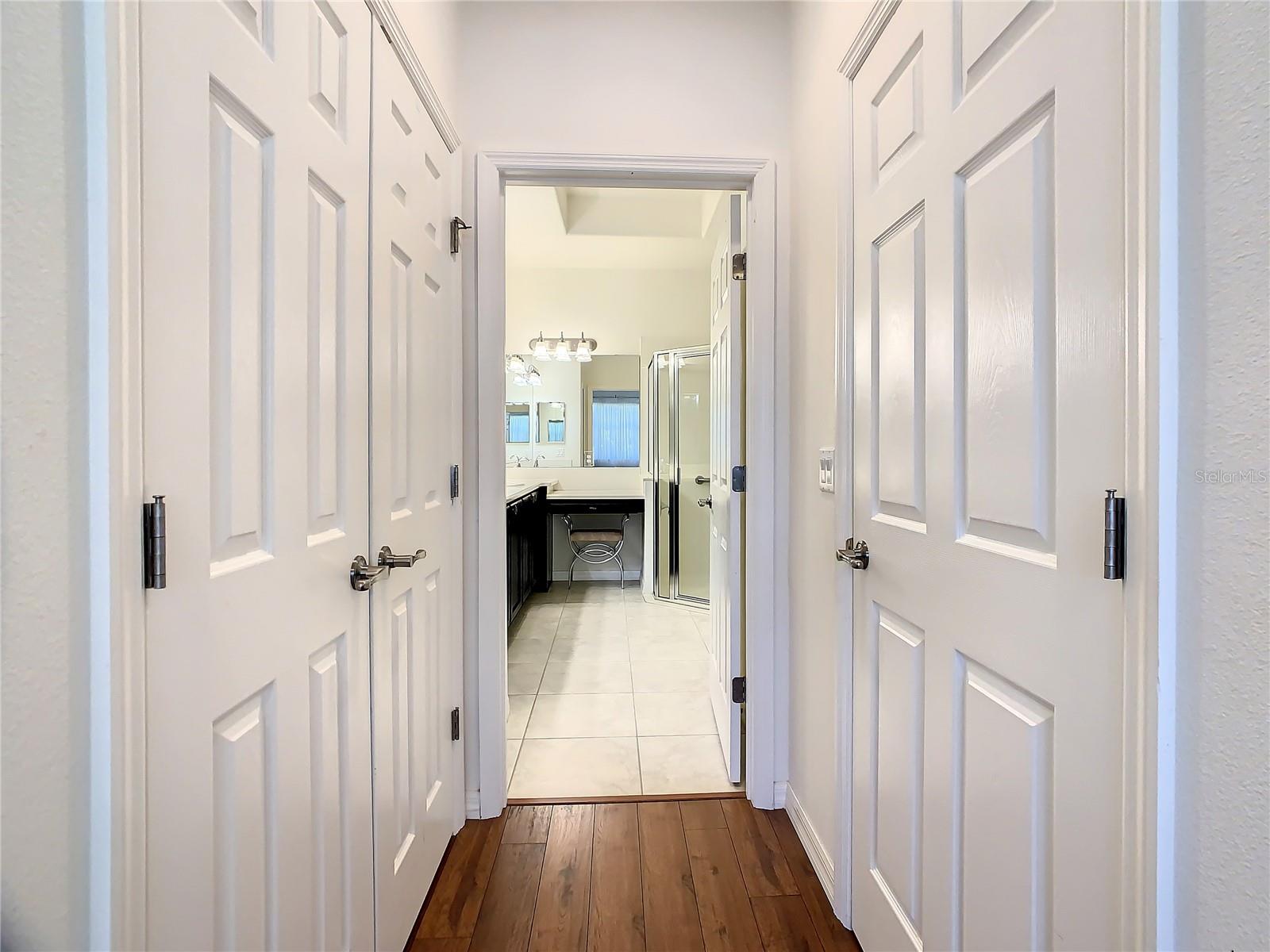Walk-in Closet