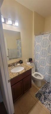 3er Bathroom / 3cer Bano
