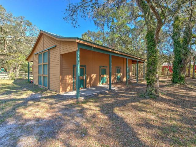 40'x48' BARN with (4) Horse Stall Doors (Dutch Doors), (2) 12' Barn doors, work bench & loft