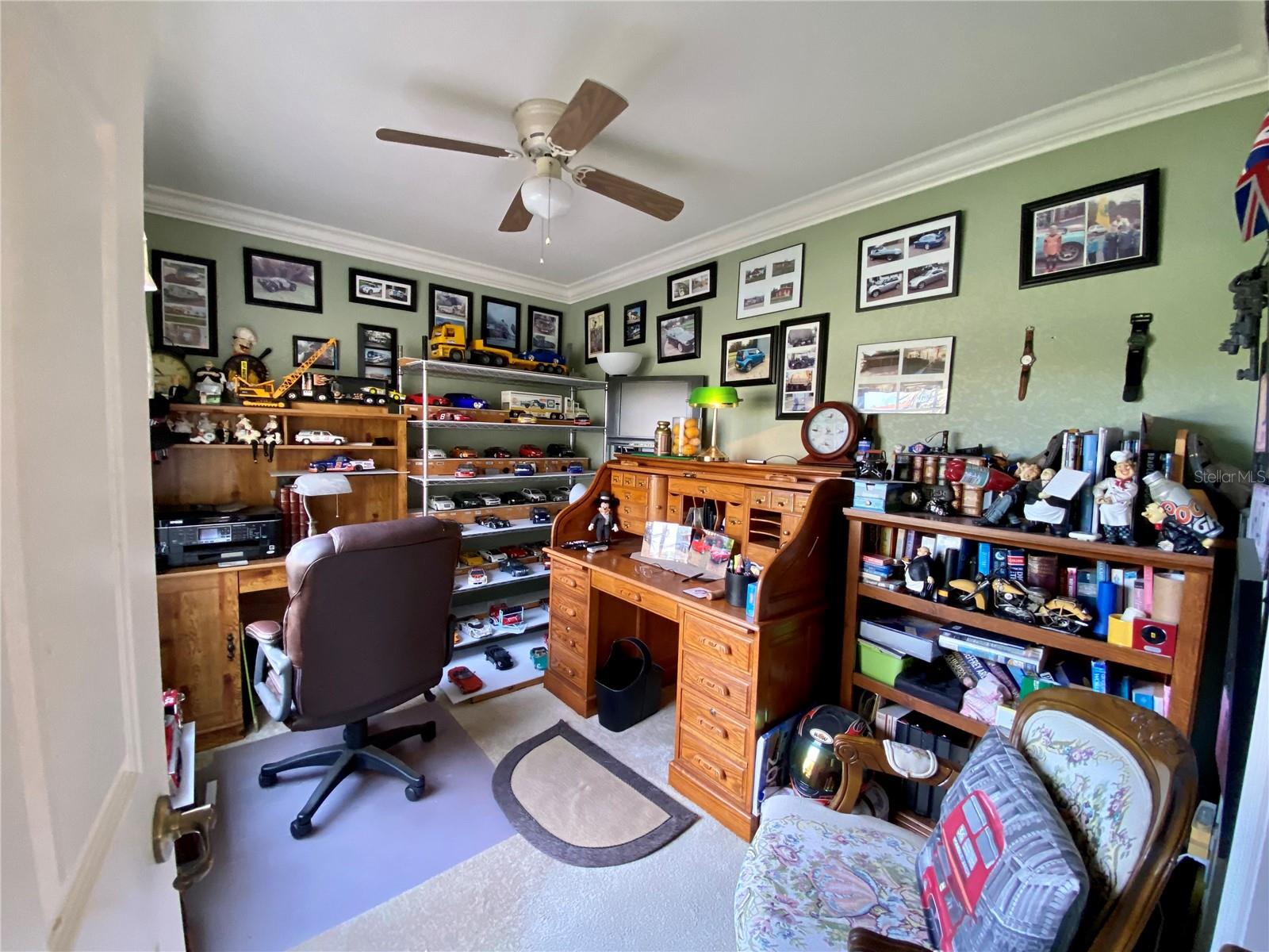 Another view of the office.