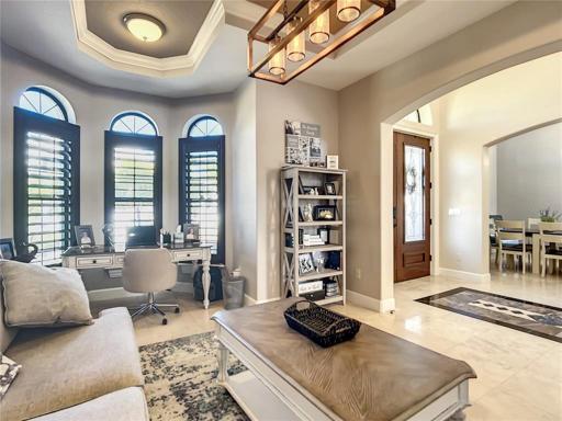 Den/Formal Living