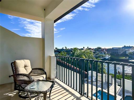 Loft Balcony