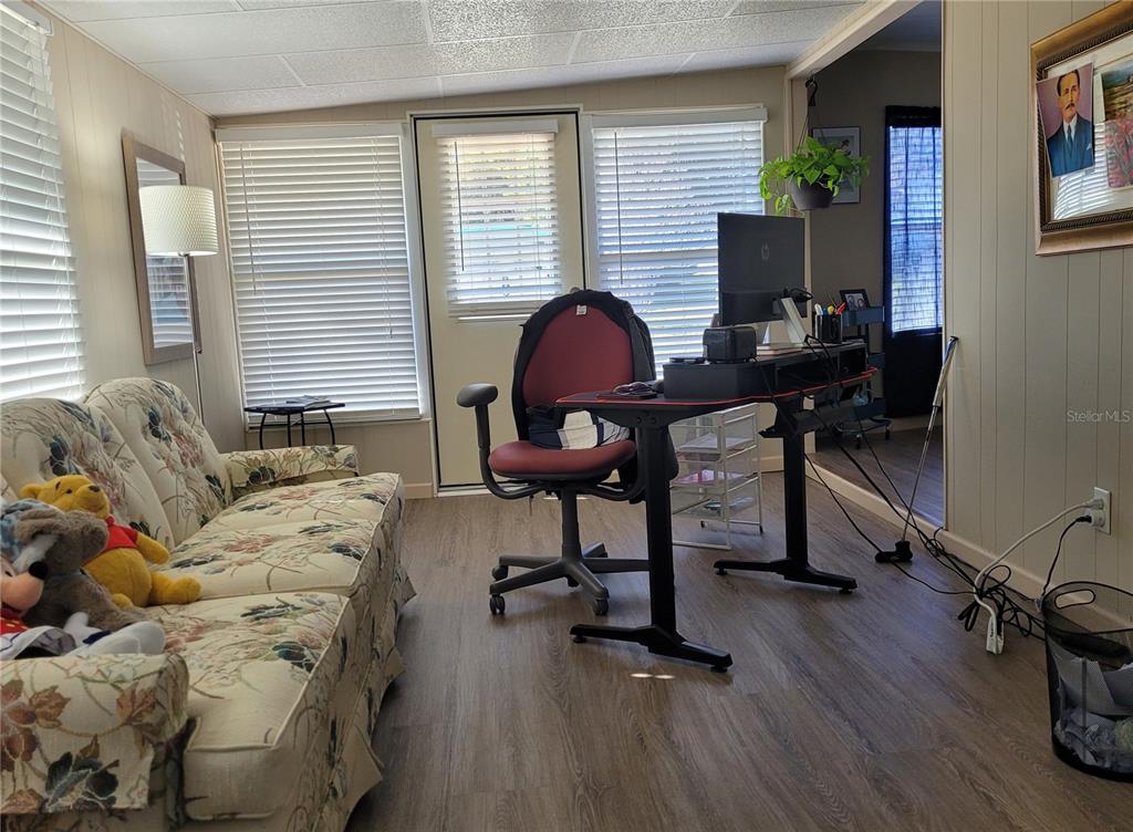 FLORIDA ROOM