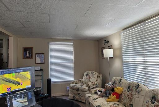 FLORIDA ROOM