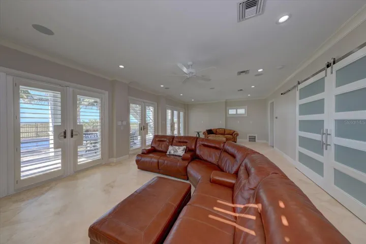 Bonus / Game Room