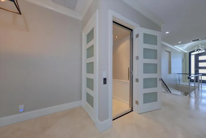Elevator