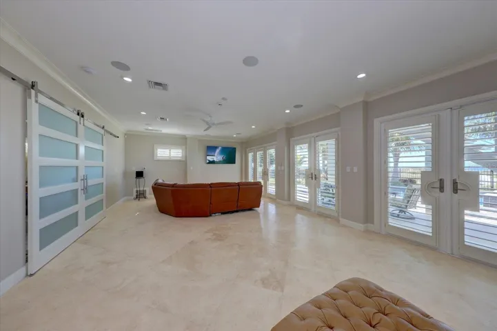 Bonus / Game Room