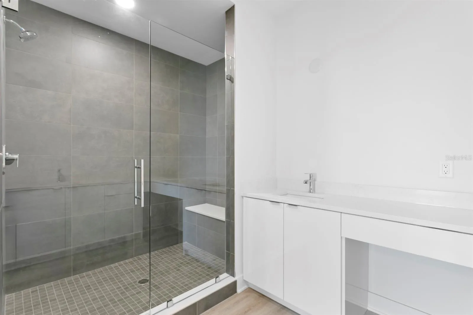 Primary EnSuite Bathroom