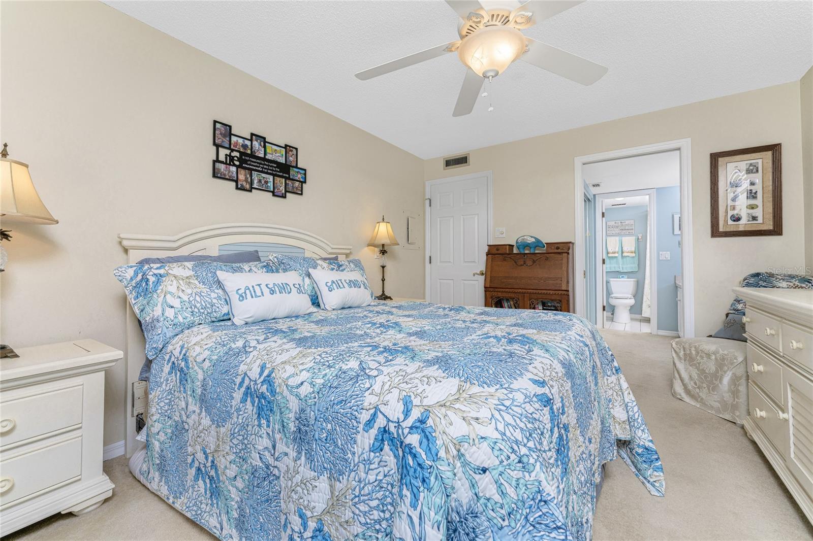 149 Englewood Isles Parkway #607, Englewood, Florida 34223, 2 Bedrooms Bedrooms, ,2 BathroomsBathrooms,Residential,For Sale,ENGLEWOOD ISLES,D6128772