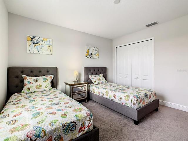 Twin  bedroom.