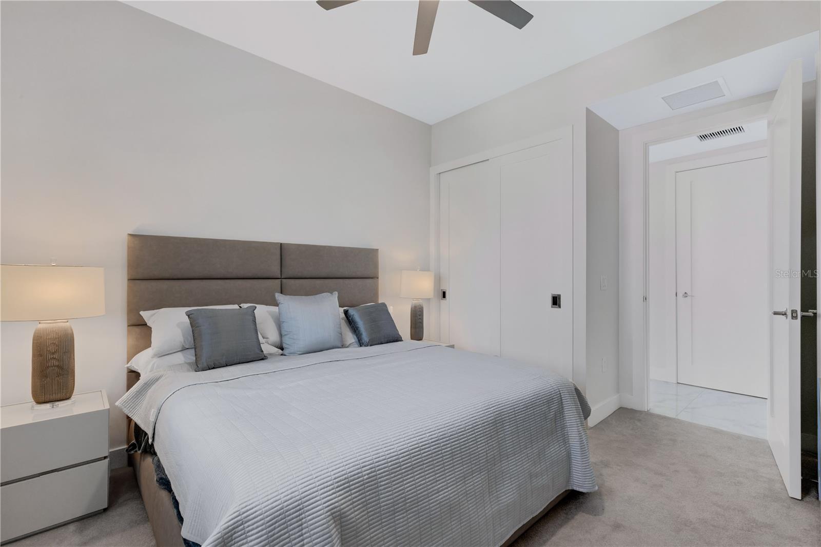 2nd bedroom
