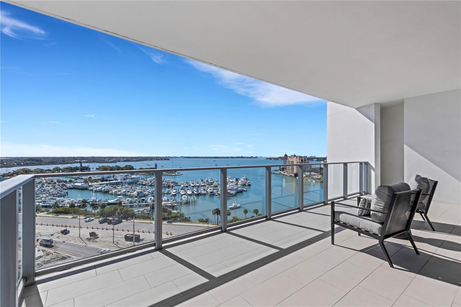 Balcony with Bay views