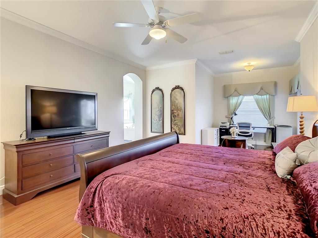 OWNERS ENSUITE