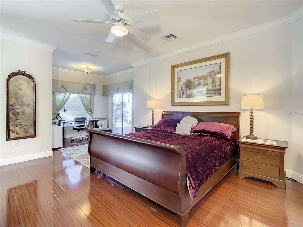 OWNERS ENSUITE