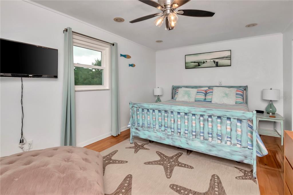 Owners Suite Single  Family 