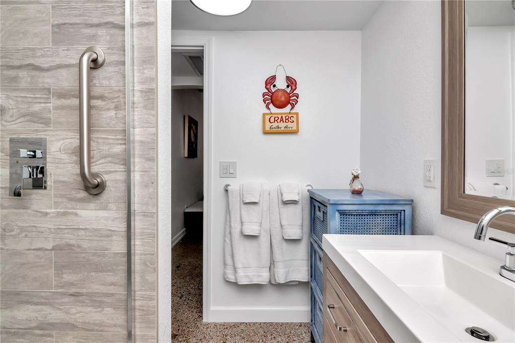 Duplex Bathroom 