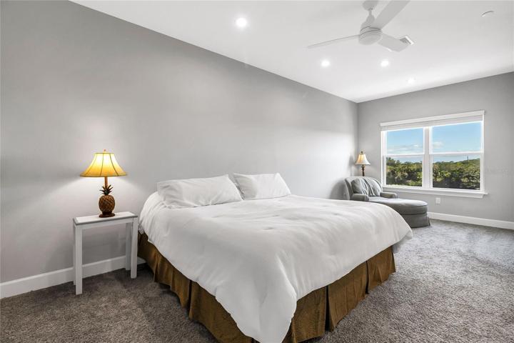 Extra Large Primary Suite
