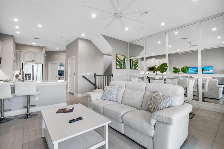 High Ceilings add Ambience