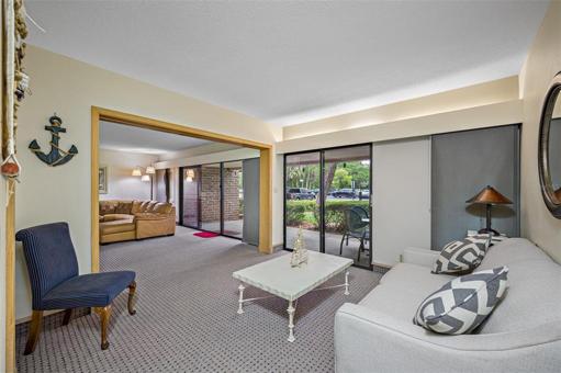 Bedroom 2 / Den
