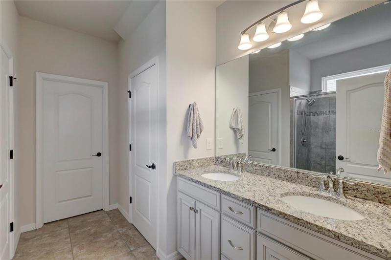Owners en-suite