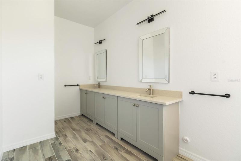 MASTER BATH WITH DOUBLE SINK