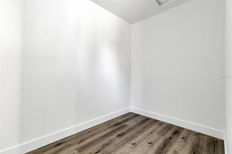 2ND BEDROOM WITH DOUBLE IMPACT WINDOWS