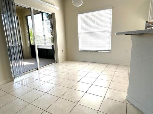 Kitchen Nook and Breakfast bar