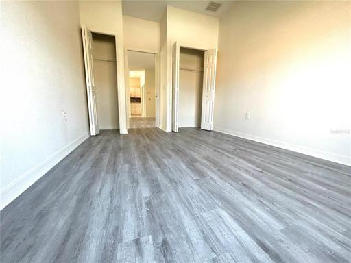 3rd bedroom with extra closet space