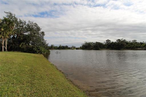 Large Beautiful Lake behind lot.