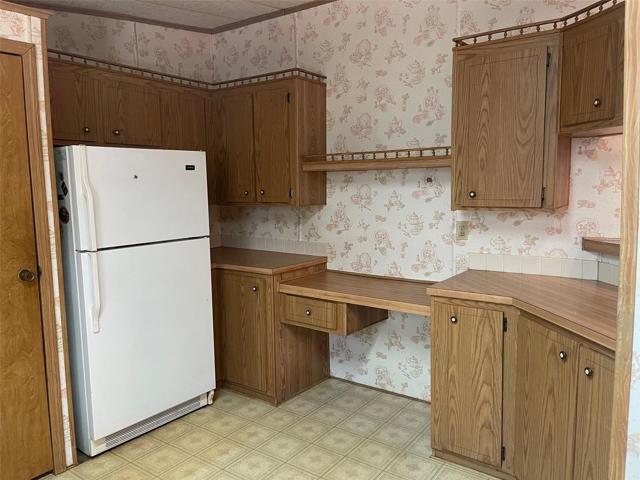 Kitchen area