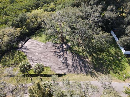 Aerial view of the buildable vacant lot.