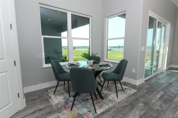 Kitchen Dining Area