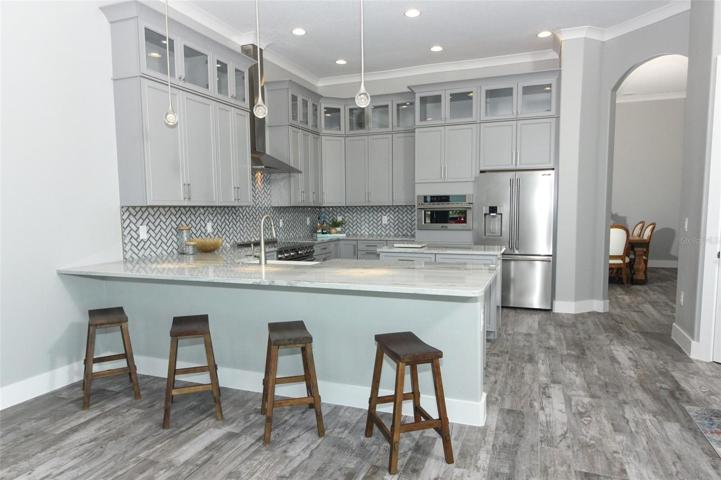 Incredible Kitchen