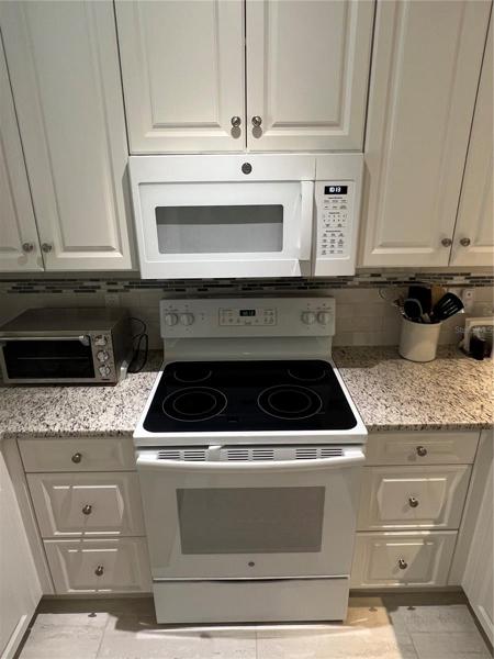 Stove/Oven/Microwave