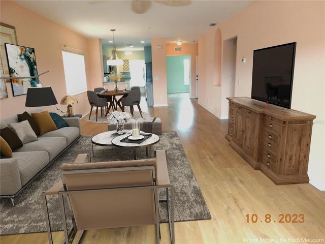 lanai to kitchen