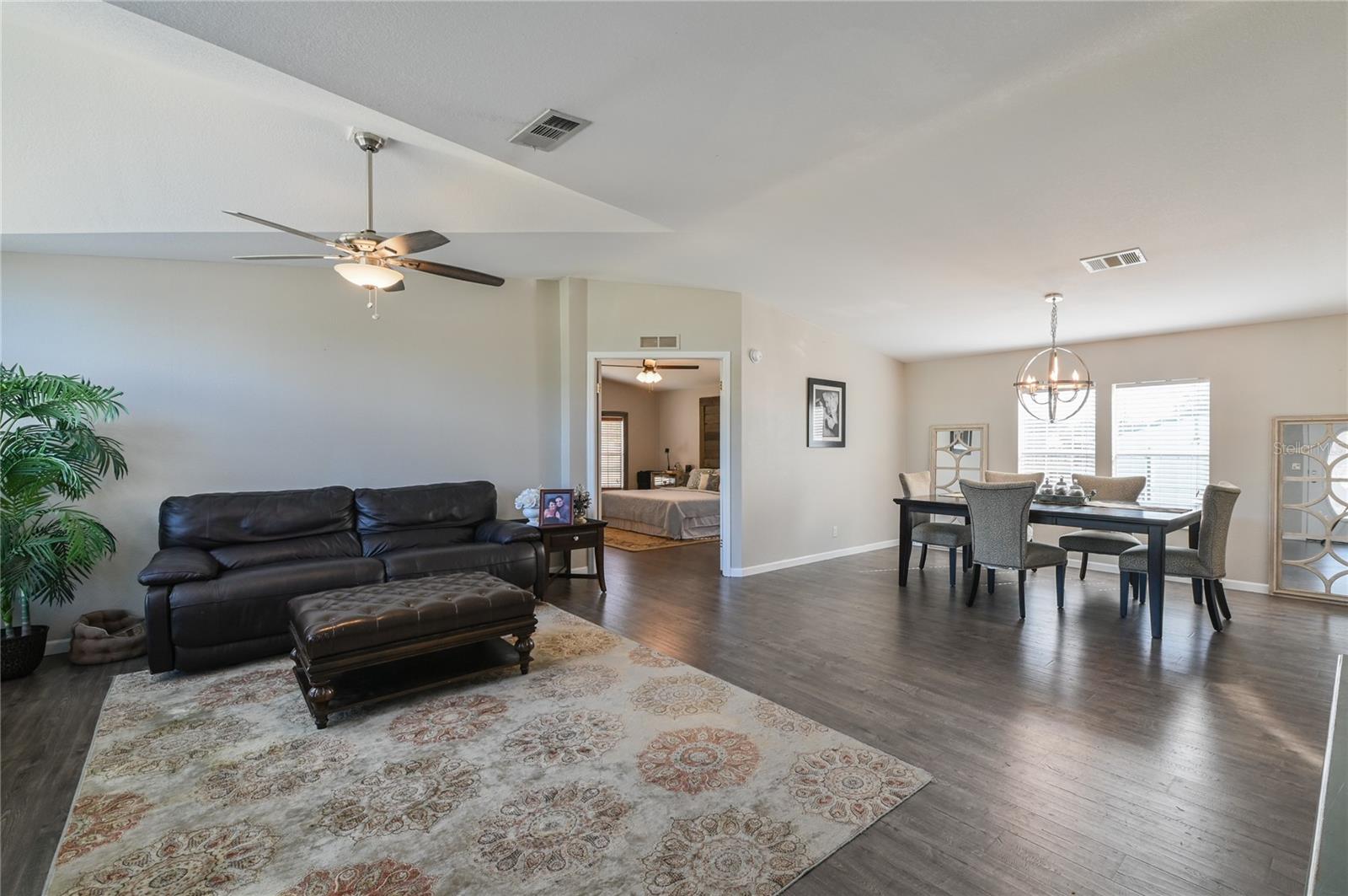 Bright &amp; Open Space