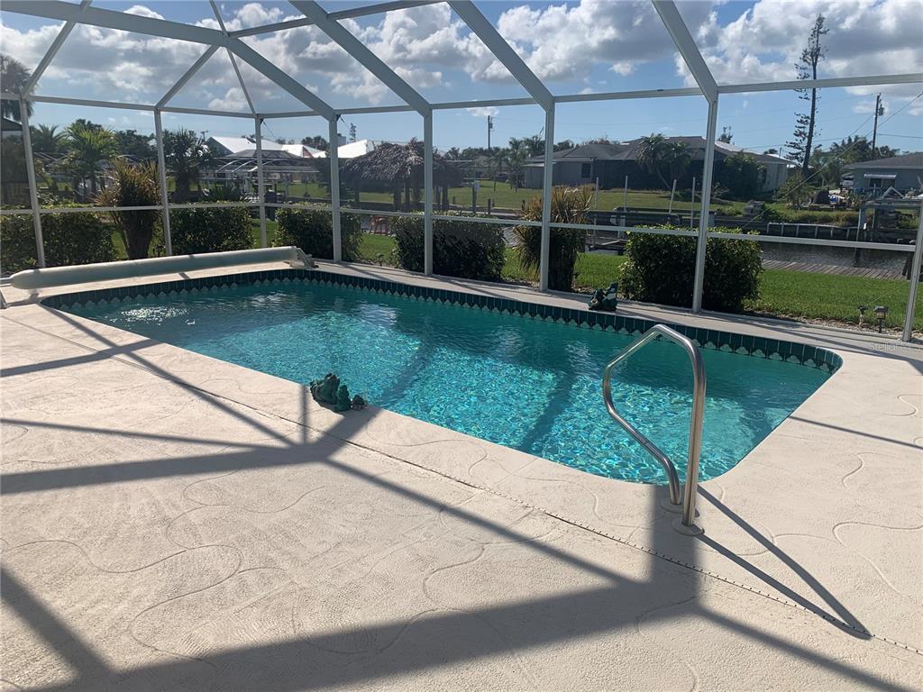 Pool and cool pool deck