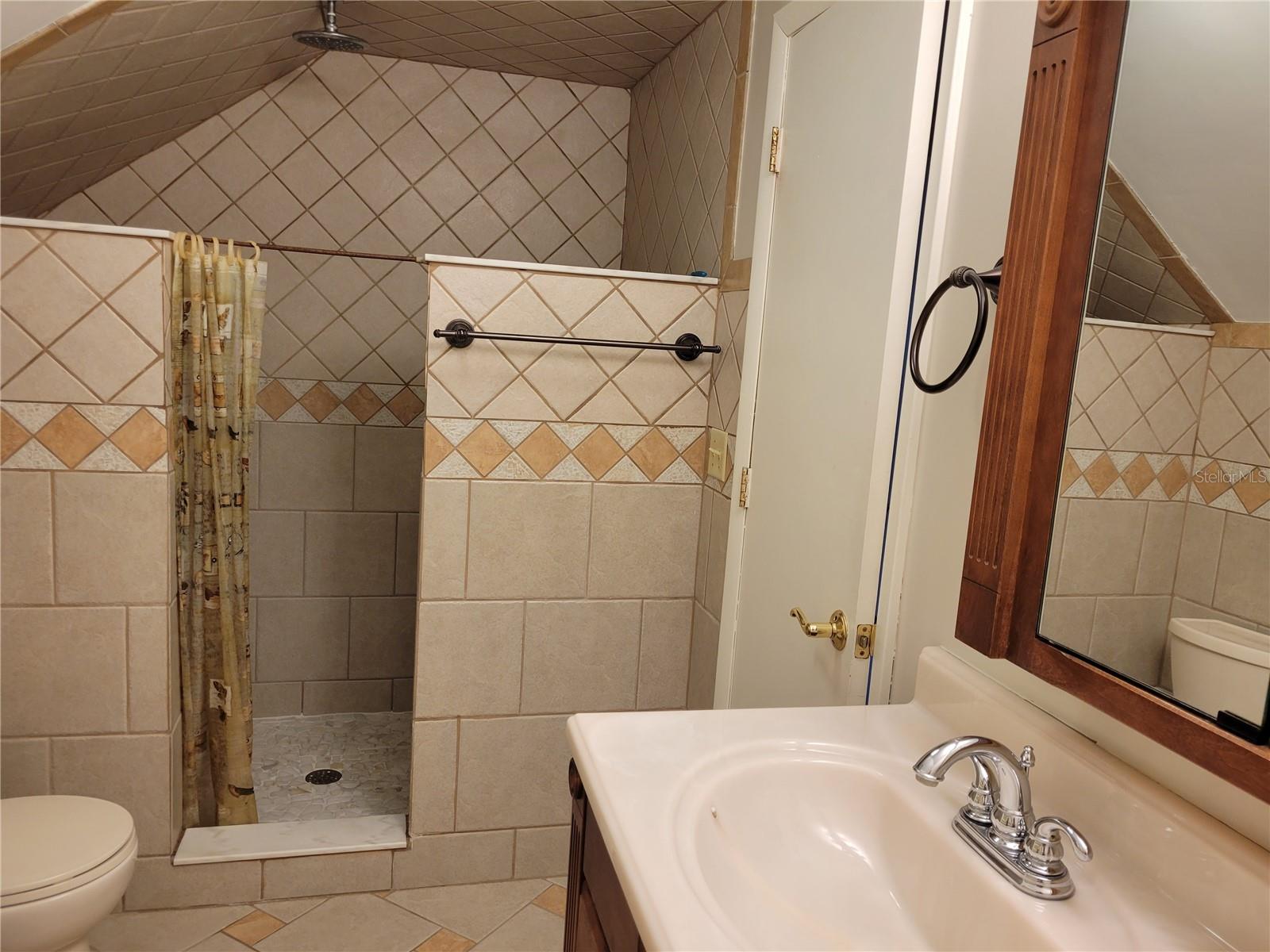 Upstairs Bathroom